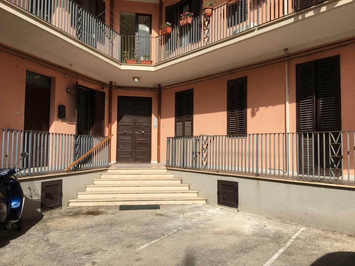 Апартаменты A Casa Di Clara Сиракузы Экстерьер фото